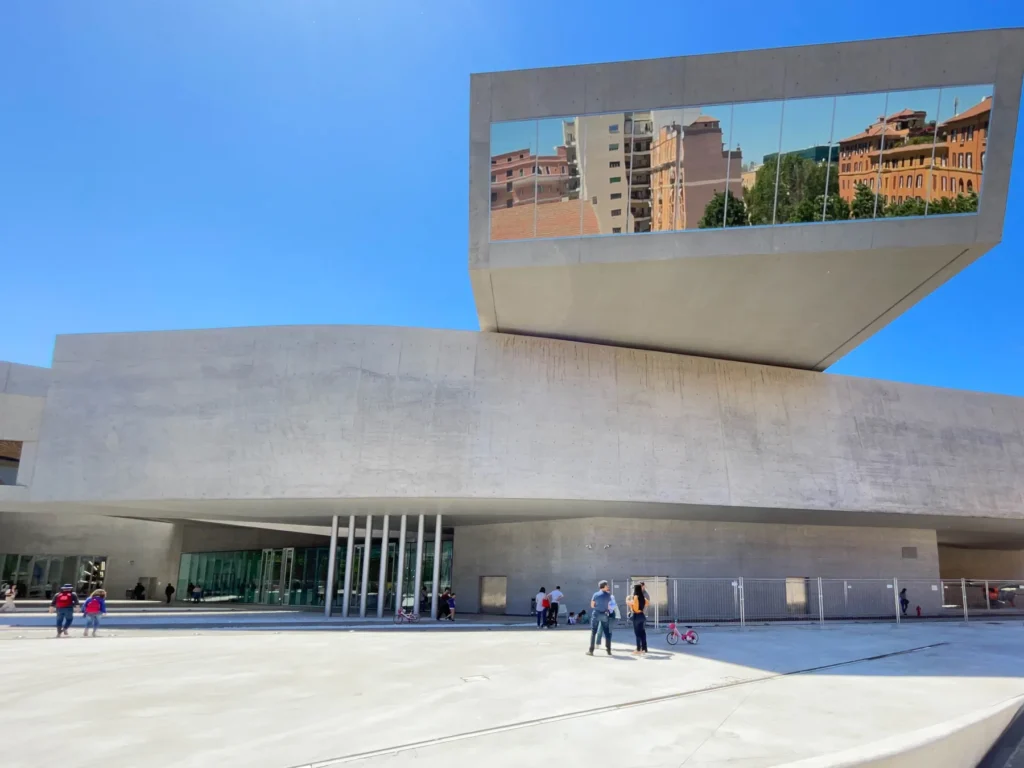 MAXXI